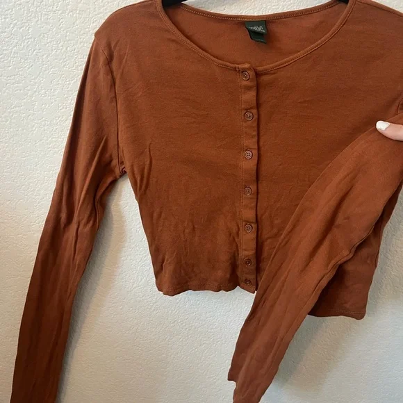 Wild Fable Women's Button-Down Crop Top - Burnt Orange - Picture 4 of 5